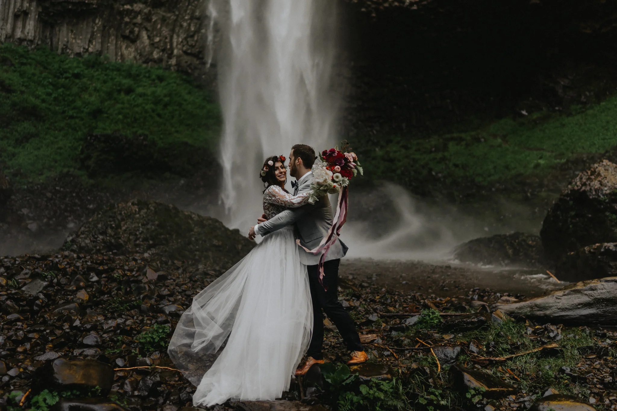 Oregon-Columbia-Gorge-Waterfalls-Photographer