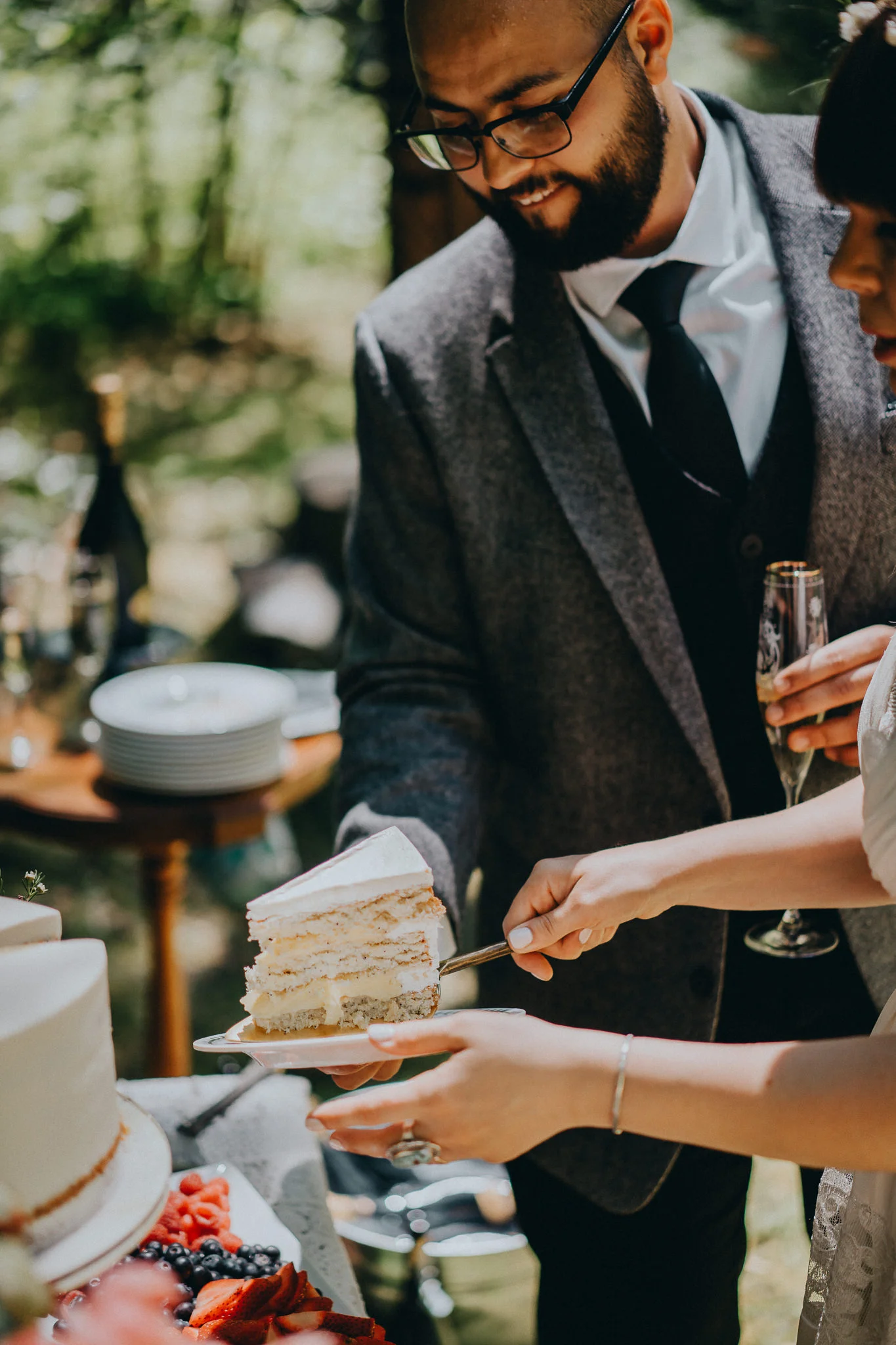 forrest-lodge-rhododendron-wedding-29
