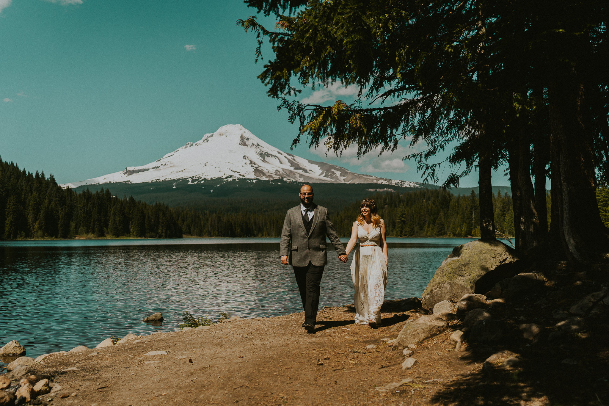 Trillium-Lake-Wedding-Photographer