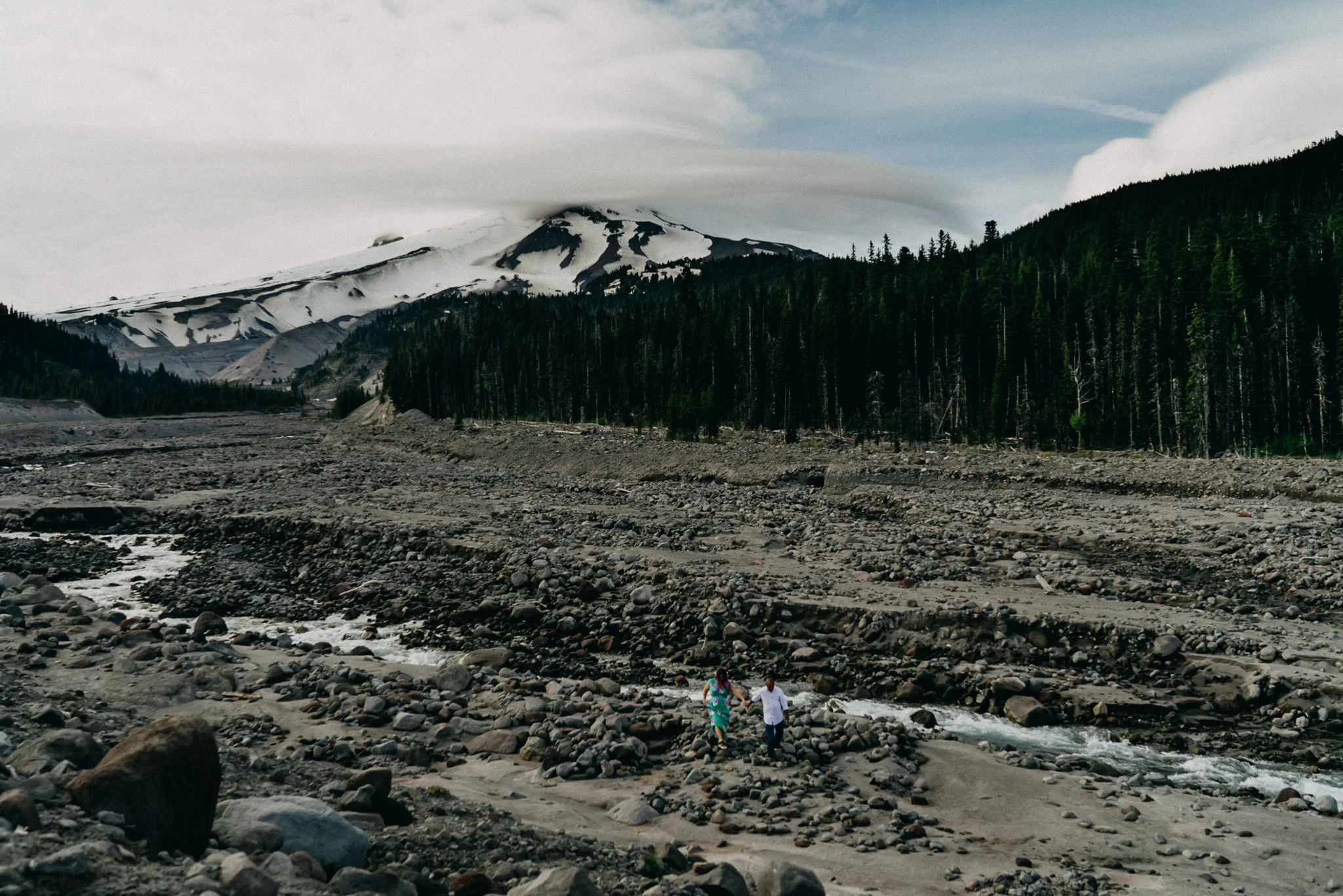 Mt-Hood-Engagement-Best-Photographer