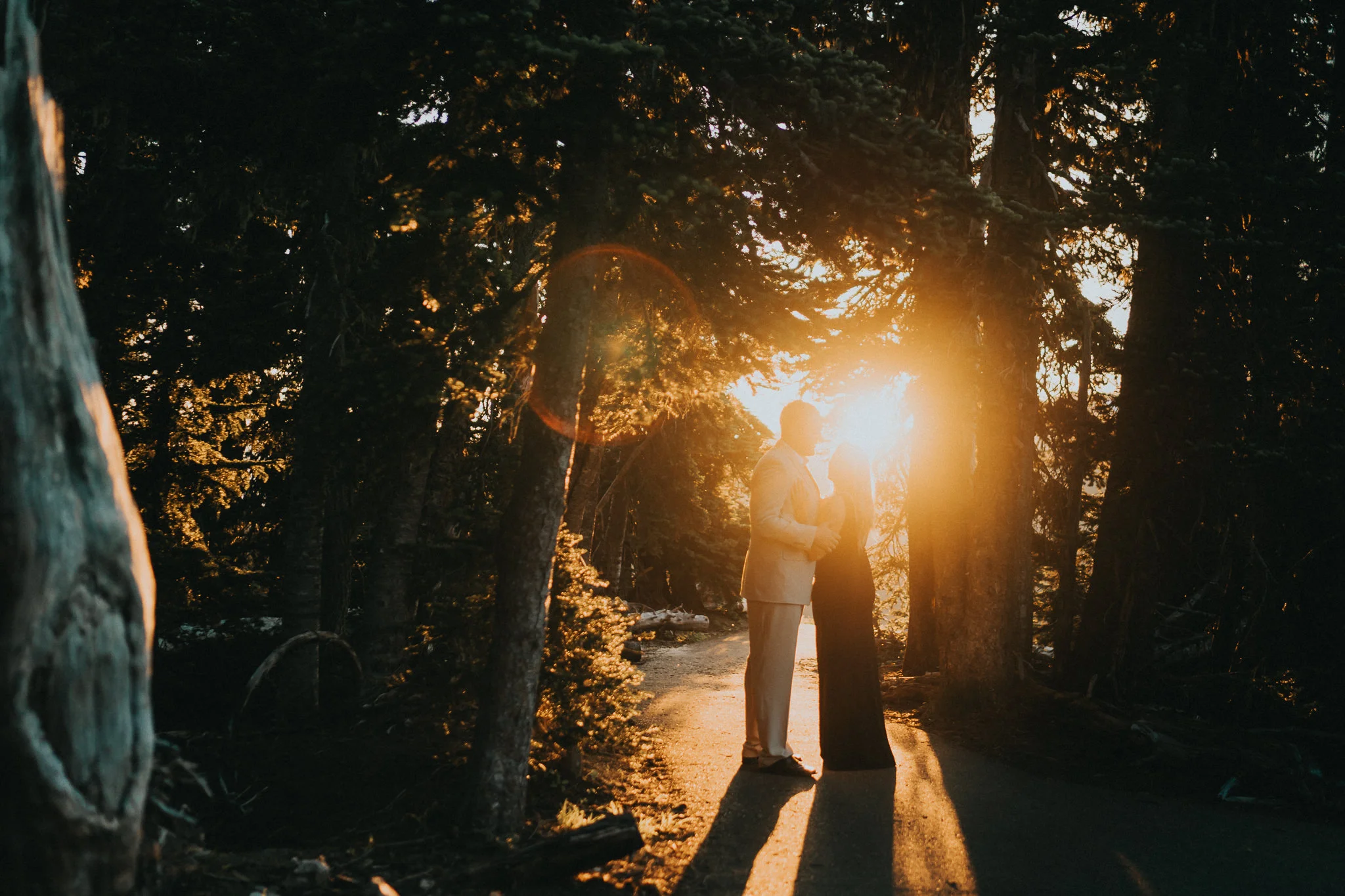 Sun-Lens-Flare-Engagement-Photographer-Alfred-Tang