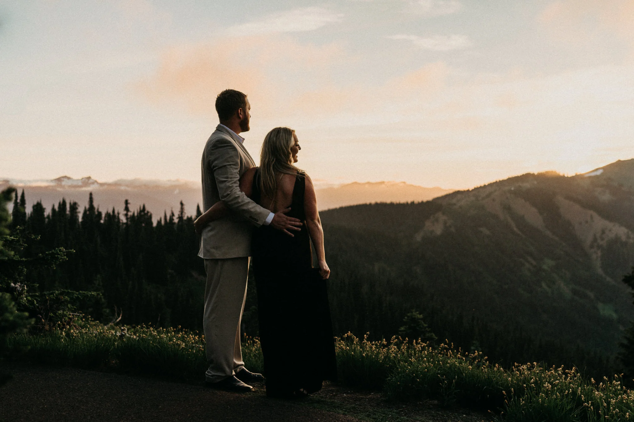 Sunset-Hurricane-Ridge-Engagement