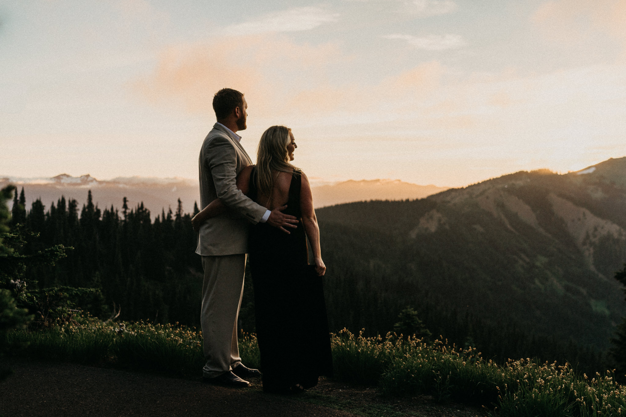 Sunset-Hurricane-Ridge-Engagement