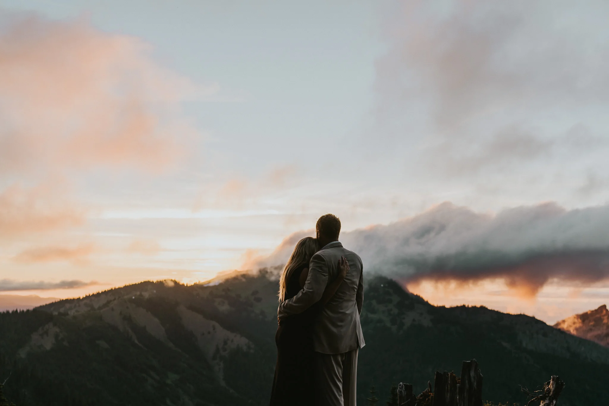 Breathtaking-Hurrican-Ridge-Engagement-Photographer