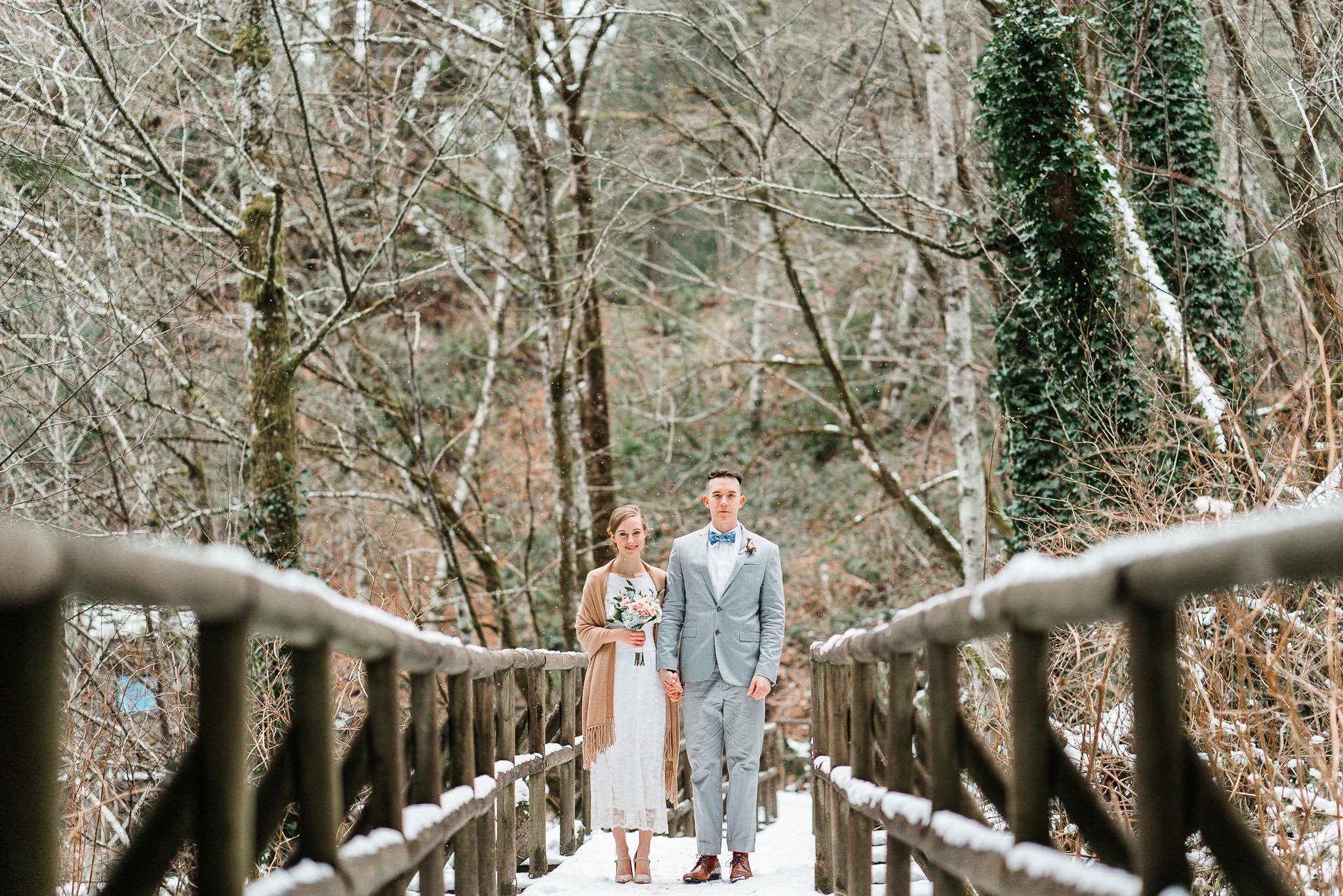 Elopement snow Seattle photographer