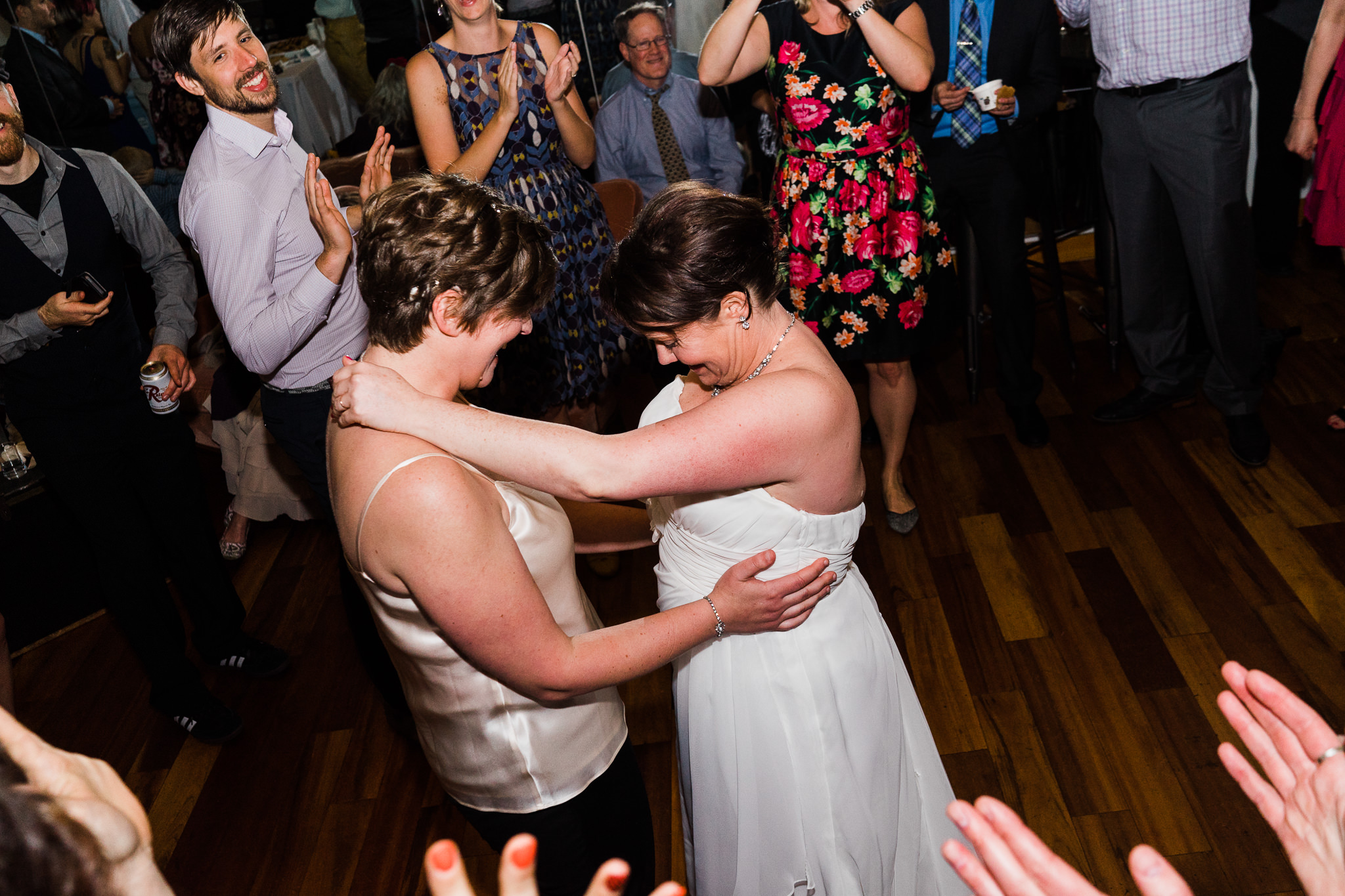 Seattle 10 Degrees Wedding Photographer Alfred Tang