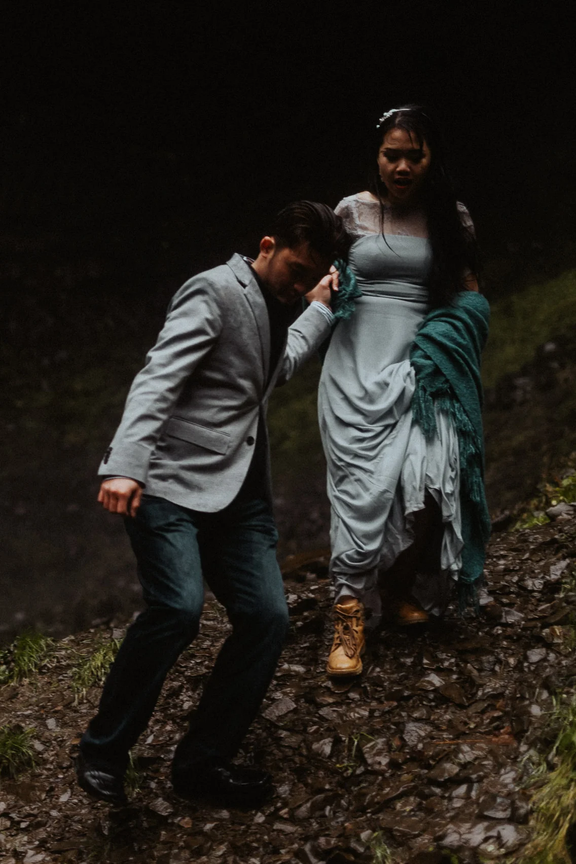 Columbia River Engagement Photography
