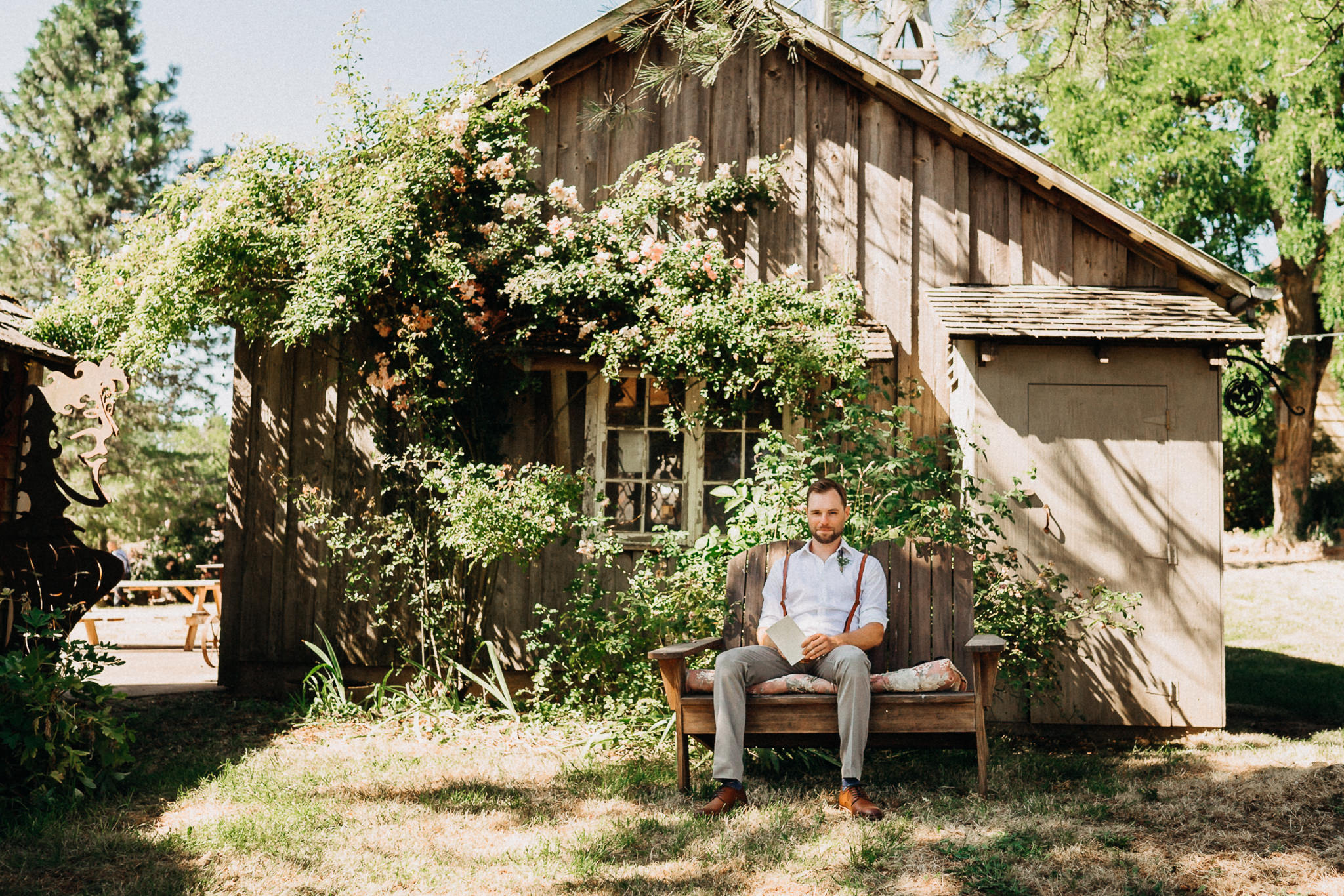 Summerhill-Farms-Portland-Wedding-Photographer-Backyard-Vineyard-19.jpg