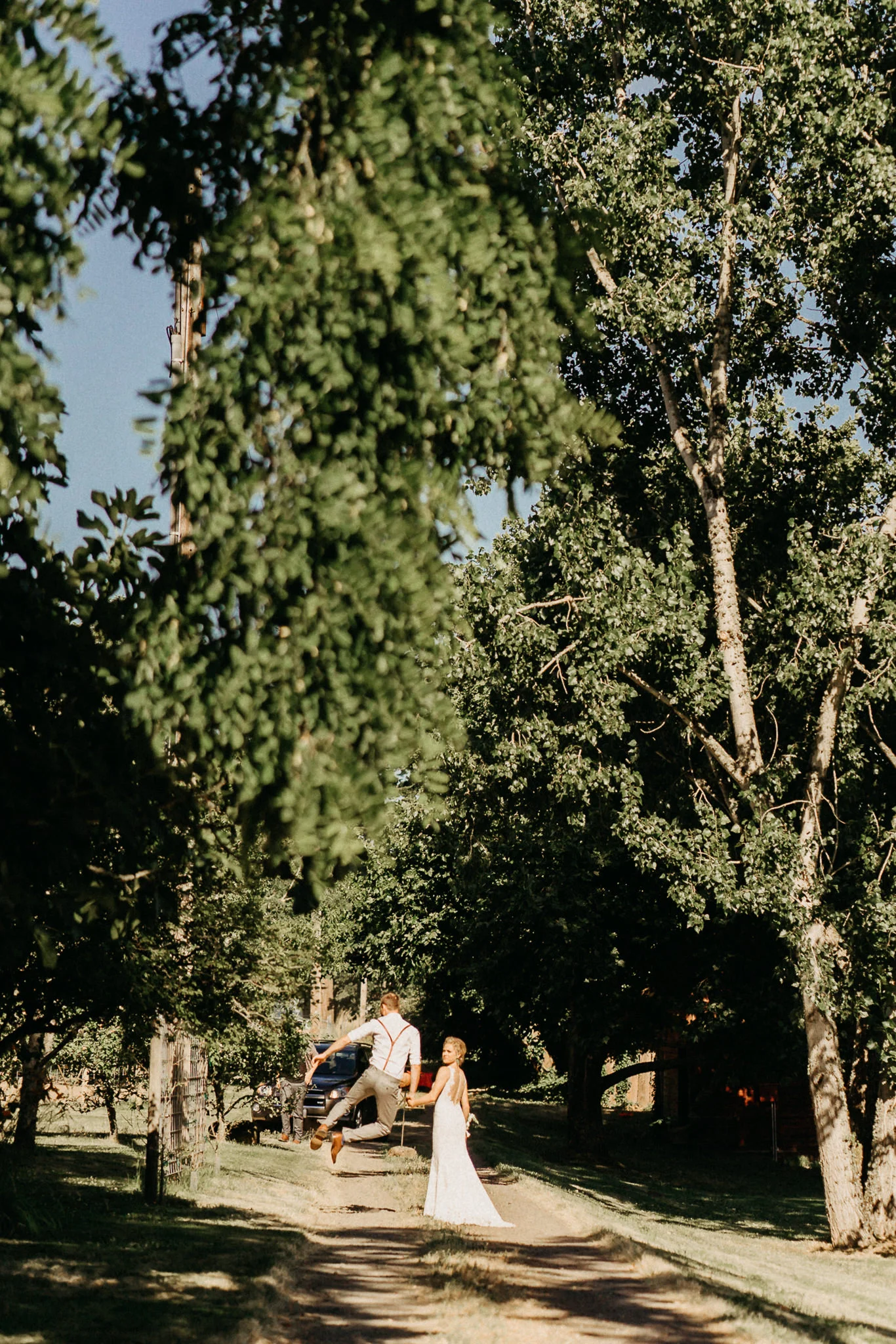 Summerhill-Farms-Portland-Wedding-Photographer-Backyard-Vineyard-54.jpg