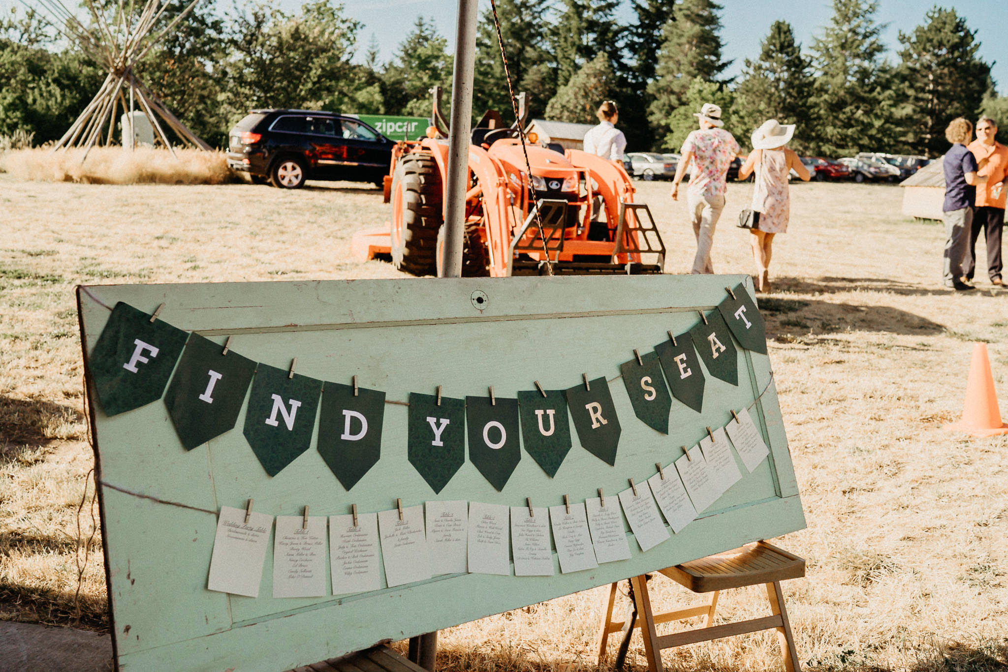 Summerhill-Farms-Portland-Wedding-Photographer-Backyard-Vineyard-71.jpg