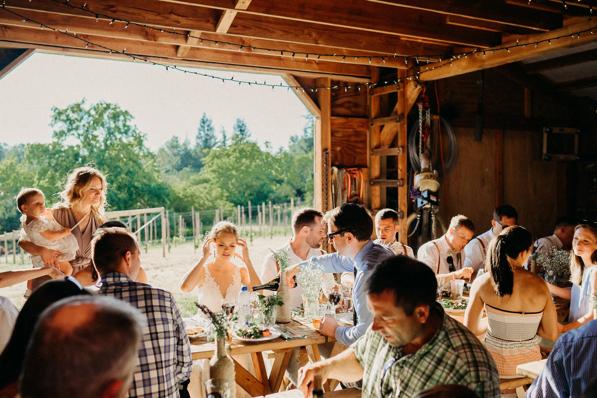 Summerhill-Farms-Portland-Wedding-Photographer-Backyard-Vineyard-75.jpg