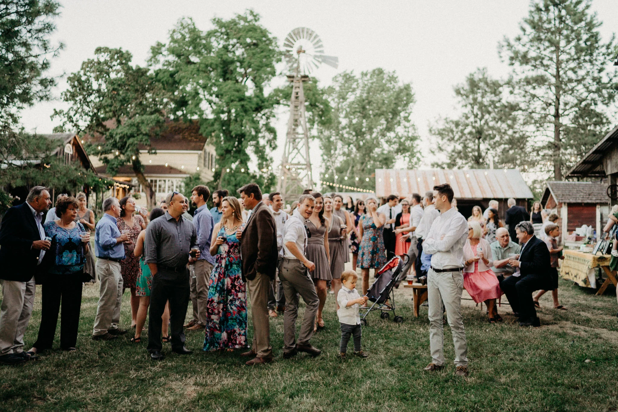 Summerhill-Farms-Portland-Wedding-Photographer-Backyard-Vineyard-96.jpg