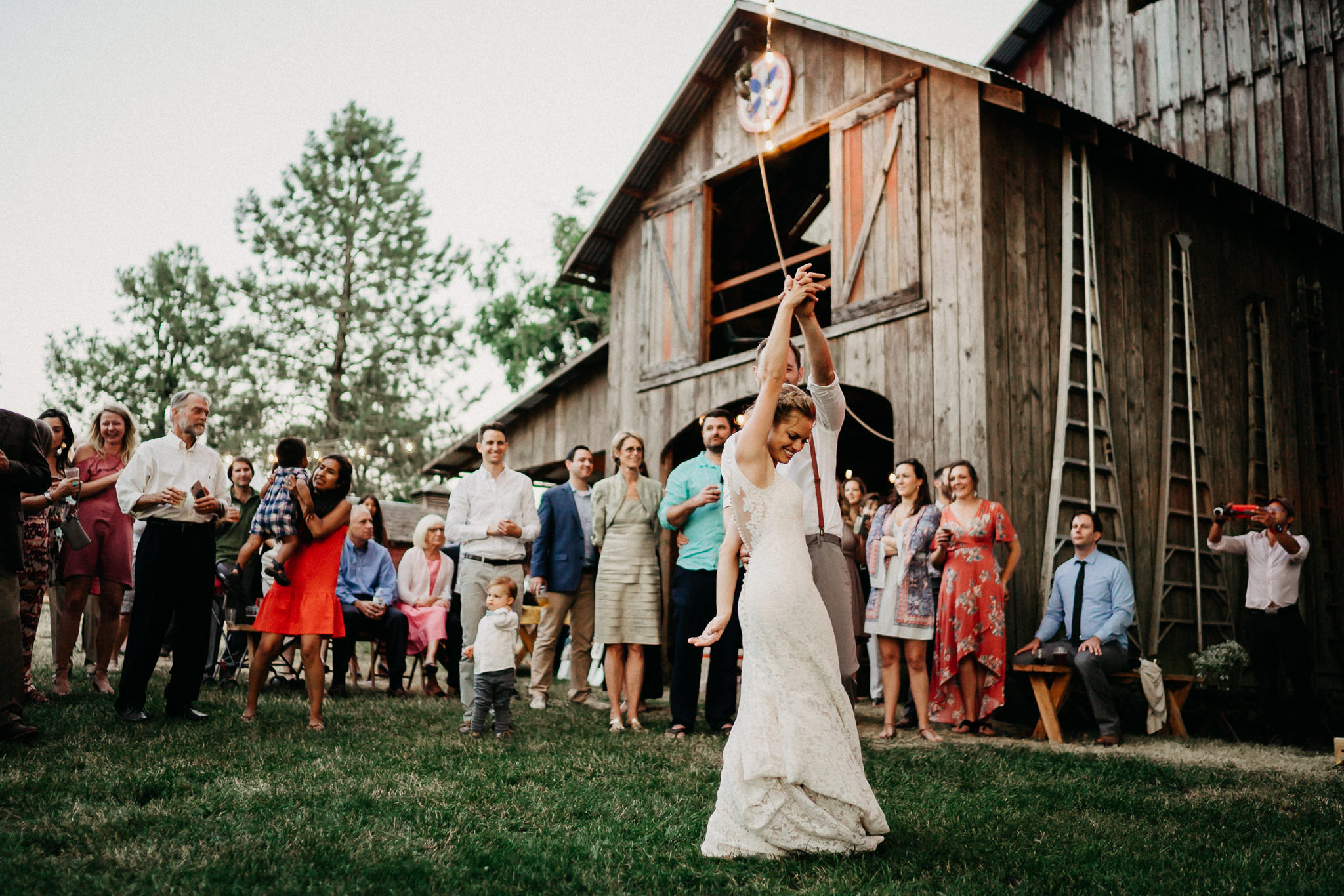 Summerhill-Farms-Portland-Wedding-Photographer-Backyard-Vineyard-104.jpg