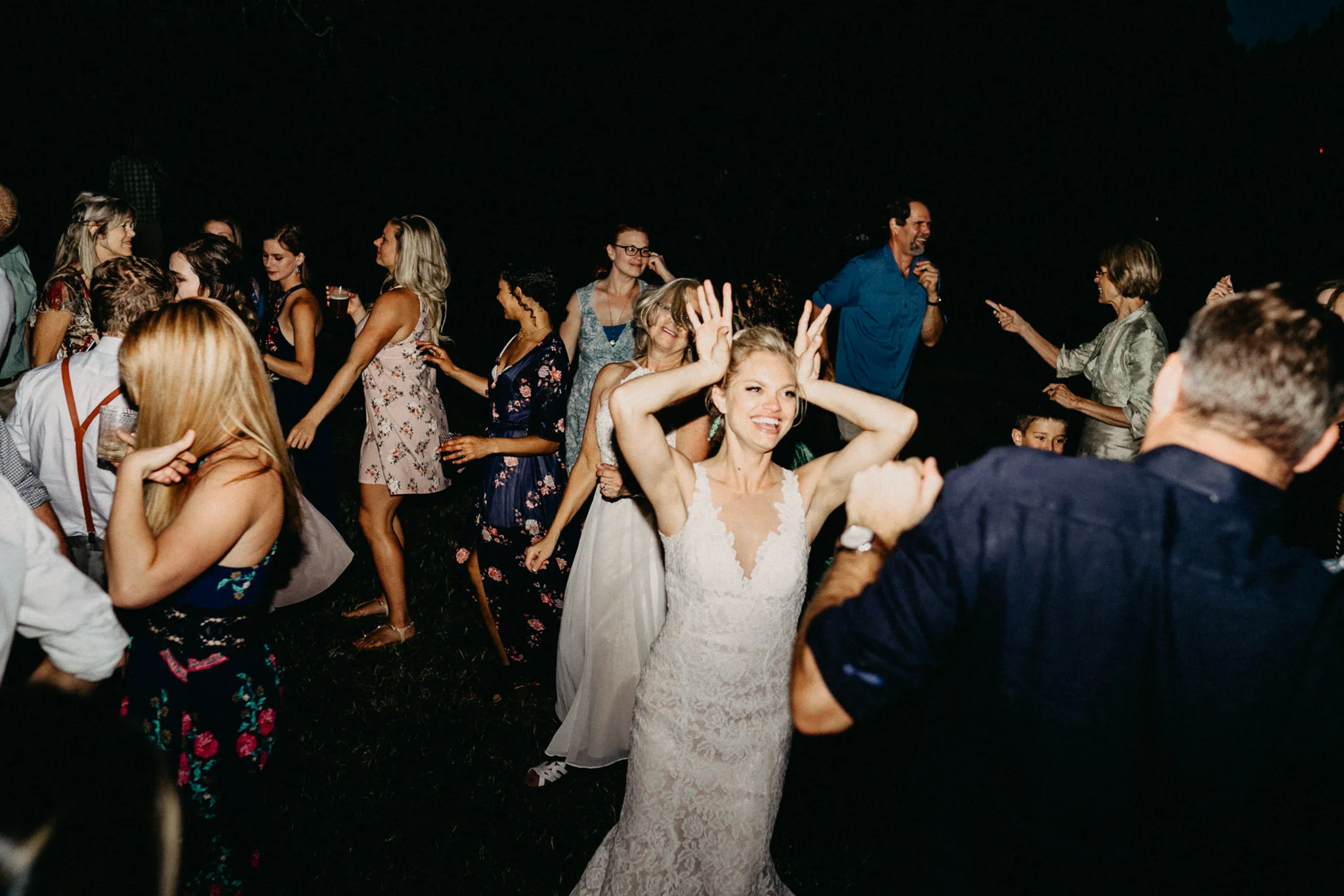 Summerhill-Farms-Portland-Wedding-Photographer-Backyard-Vineyard-107.jpg
