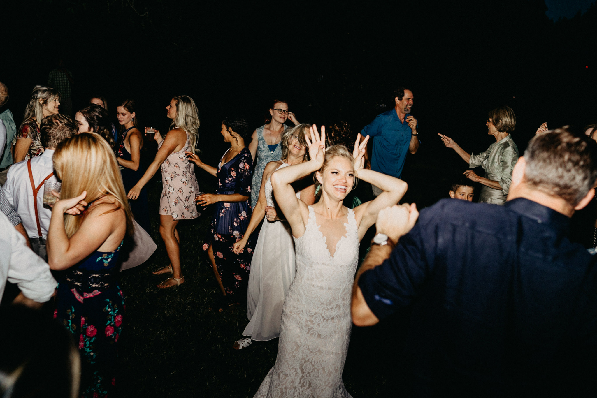 Summerhill-Farms-Portland-Wedding-Photographer-Backyard-Vineyard-107.jpg