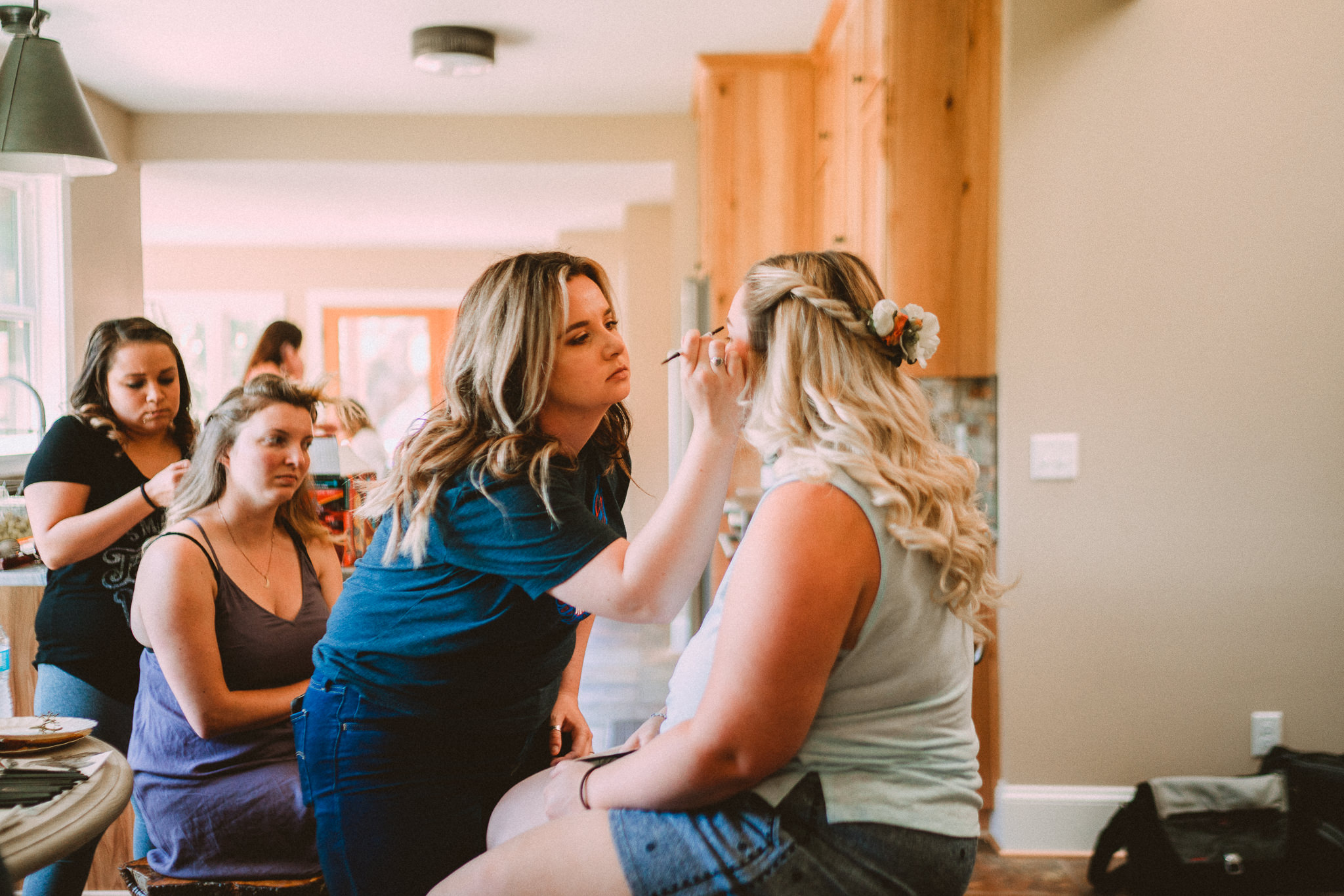 Bride bridesmaid getting ready private family home residence summer wedding best photographer Oregon Columbia River
