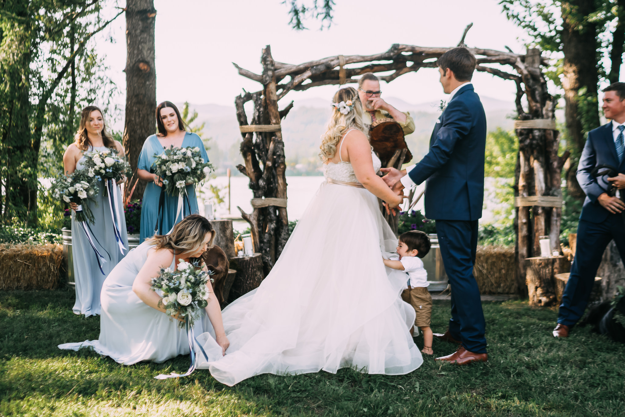 Bridesmaid fix fluff bride dress Columbia River Gorge wedding Alfred Tang