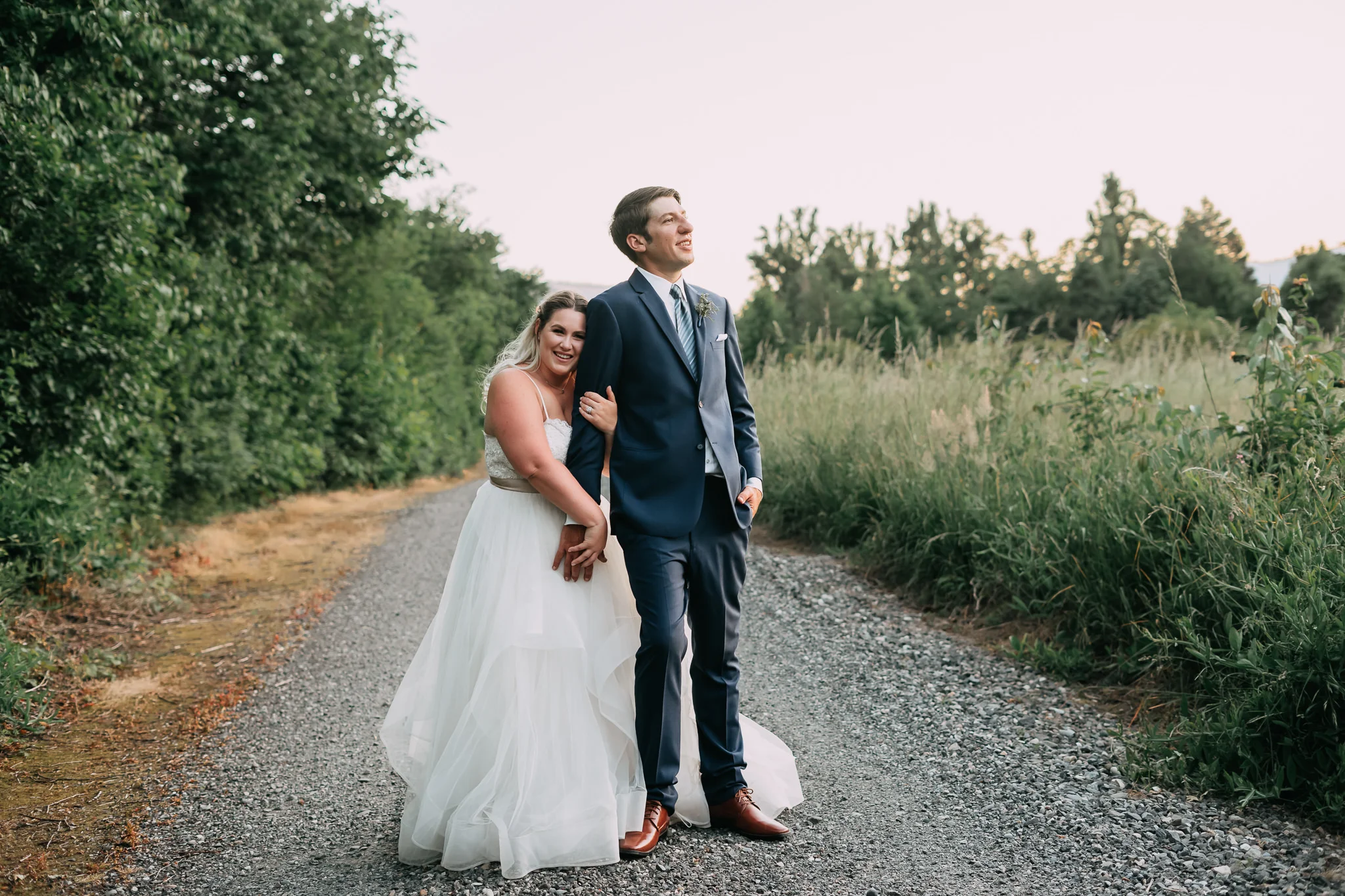 Columbia-Gorge-Backyard-Wedding-Photographer-Portland-best-Alfred-Tang-95.jpg