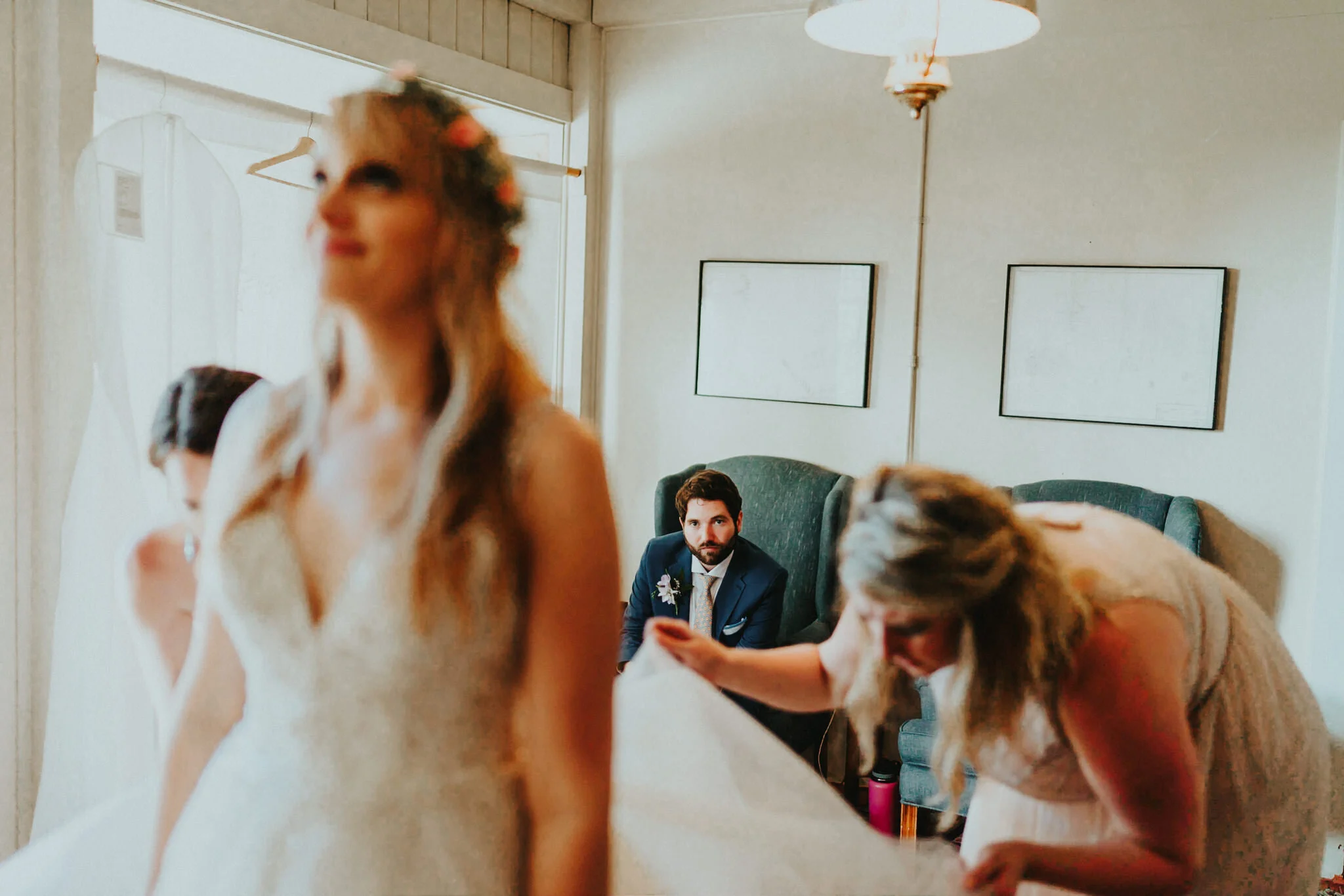 bride dress bridesmaid groom looking Portland Wedding Photographer Alfred Tang