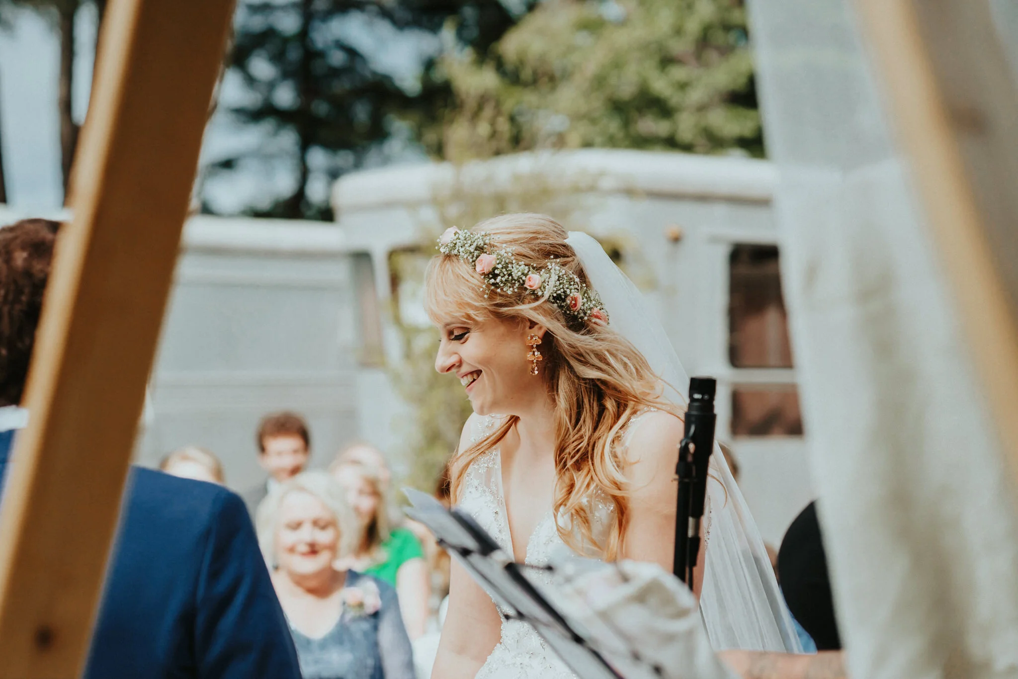 Bride giggle Floral Crown veil Washington Wedding photographer moody Alfred Tang
