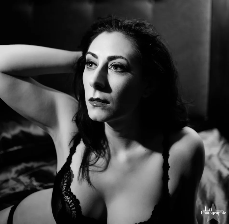 Edgy Nashville Boudoir Photography 04.jpg