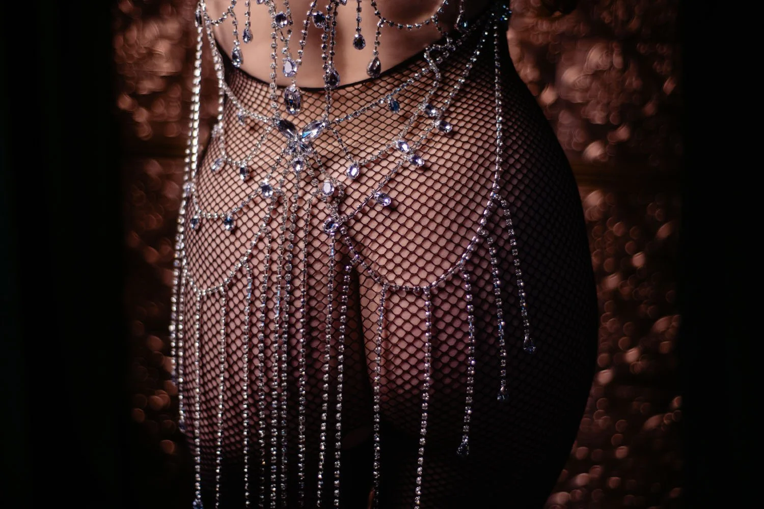 glamorous bridal boudoir.jpg