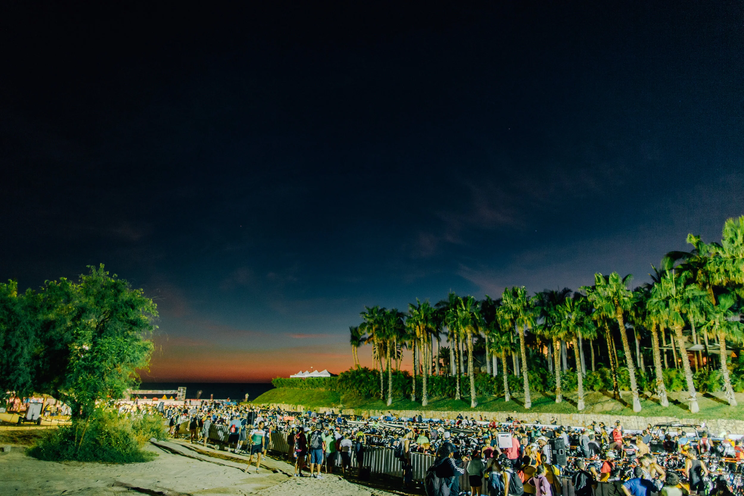 Transition area about to close as the sunrise starts to lights up the sky.