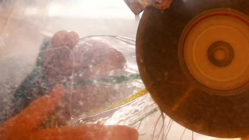 Cutting the rim off