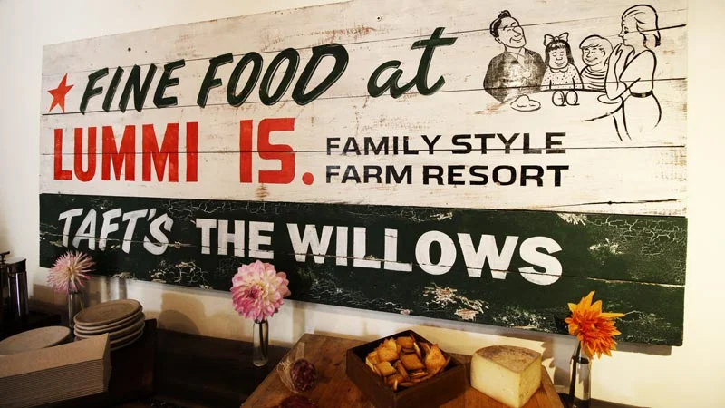 Taft's sign in The Willows Inn reception