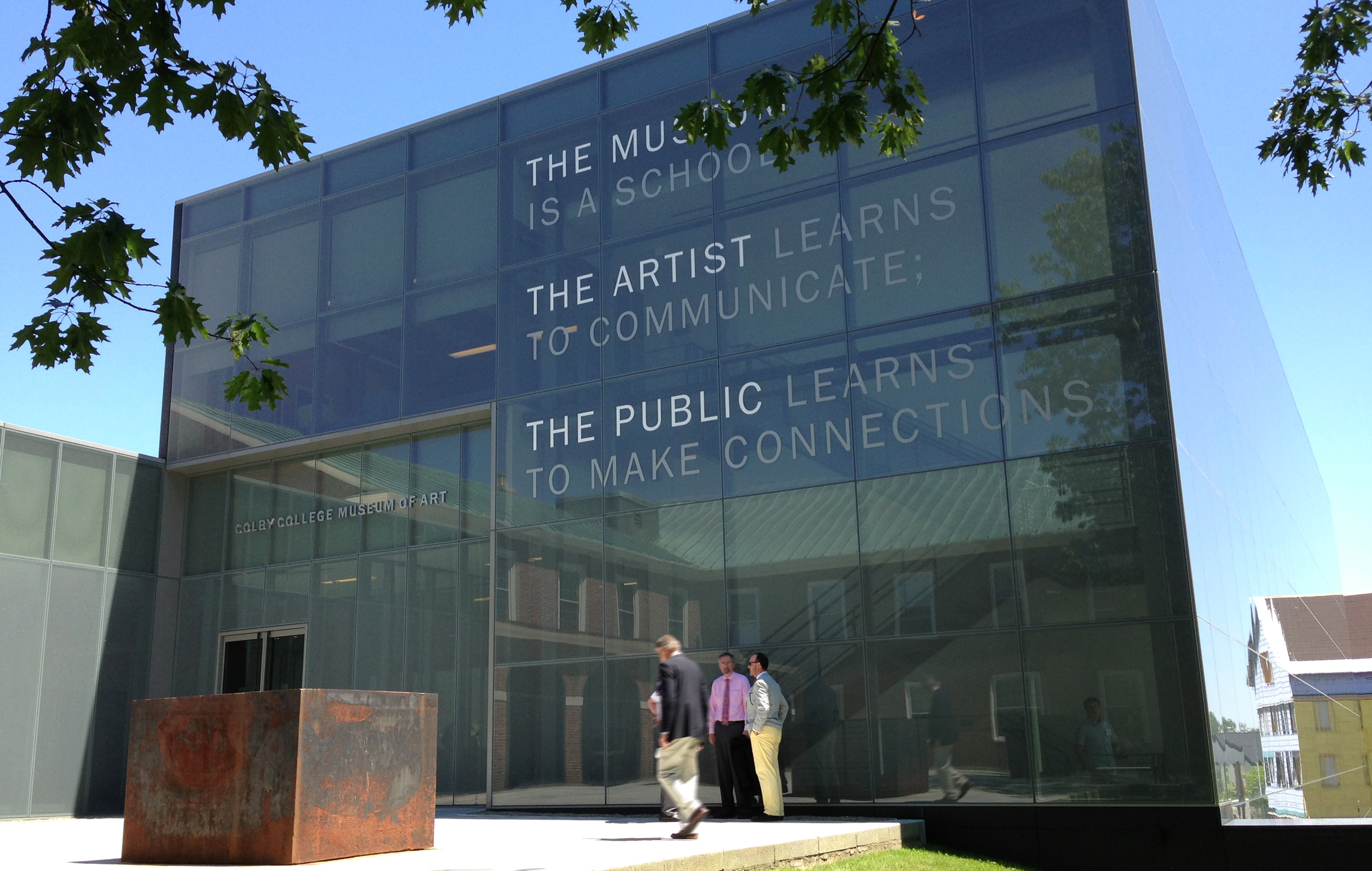 Colby_Museum_building.jpg