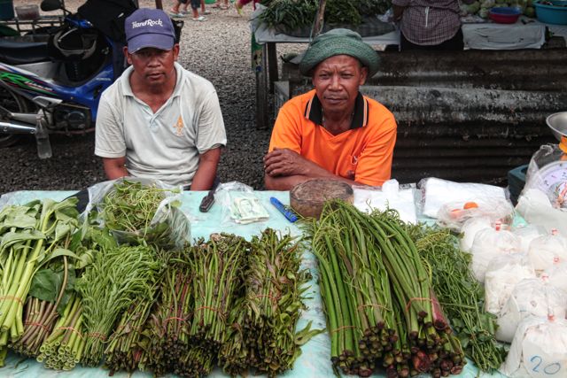 Vendors at Market.jpg