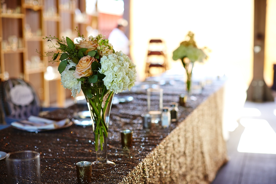 Photography: Justin Mark Photography | Venue: Historic Hope Glen Farm | Wedding Gown: The Wedding Shoppe | Hair & Makeup: Creative Beaute Agency - Wendy Zarate | Officiant: Dean Dunavan | Caterer: Green Mill Catering | DJ: Adagio DJay Entertainment | Floral: Bellagala - Lesley Quan | Horse and Carriage: The Hitching Co.