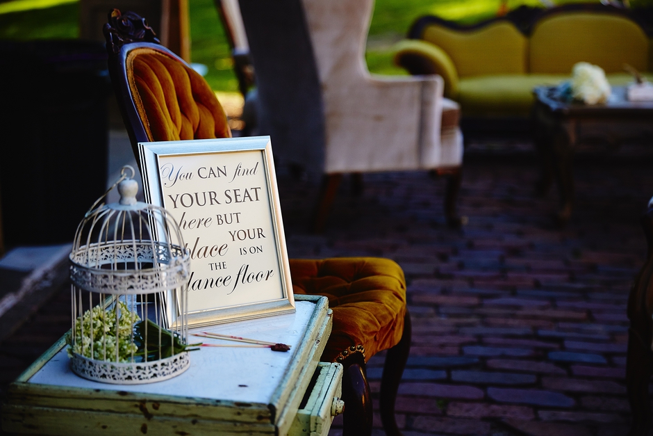 Photography: Justin Mark Photography | Venue: Historic Hope Glen Farm | Wedding Gown: The Wedding Shoppe | Hair & Makeup: Creative Beaute Agency - Wendy Zarate | Officiant: Dean Dunavan | Caterer: Green Mill Catering | DJ: Adagio DJay Entertainment | Floral: Bellagala - Lesley Quan | Horse and Carriage: The Hitching Co.