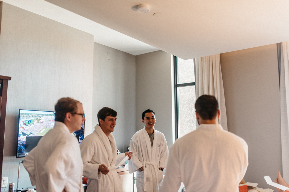 Coordinator: Nadia | Venue: Carlson Towers / Ivy Hotel |Photographer: Geneoh Photography | Videographer: Jon Clarity Films | Decor: Linen Effects | Florist: Serendipity | DJ: Instant Request | Pianist: Michael Loonan | Bakery: Sweet Retreat