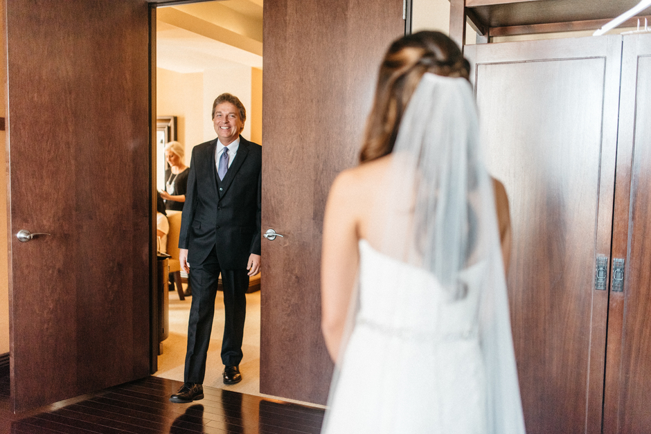 Coordinator: Nadia | Venue: Carlson Towers / Ivy Hotel |Photographer: Geneoh Photography | Videographer: Jon Clarity Films | Decor: Linen Effects | Florist: Serendipity | DJ: Instant Request | Pianist: Michael Loonan | Bakery: Sweet Retreat