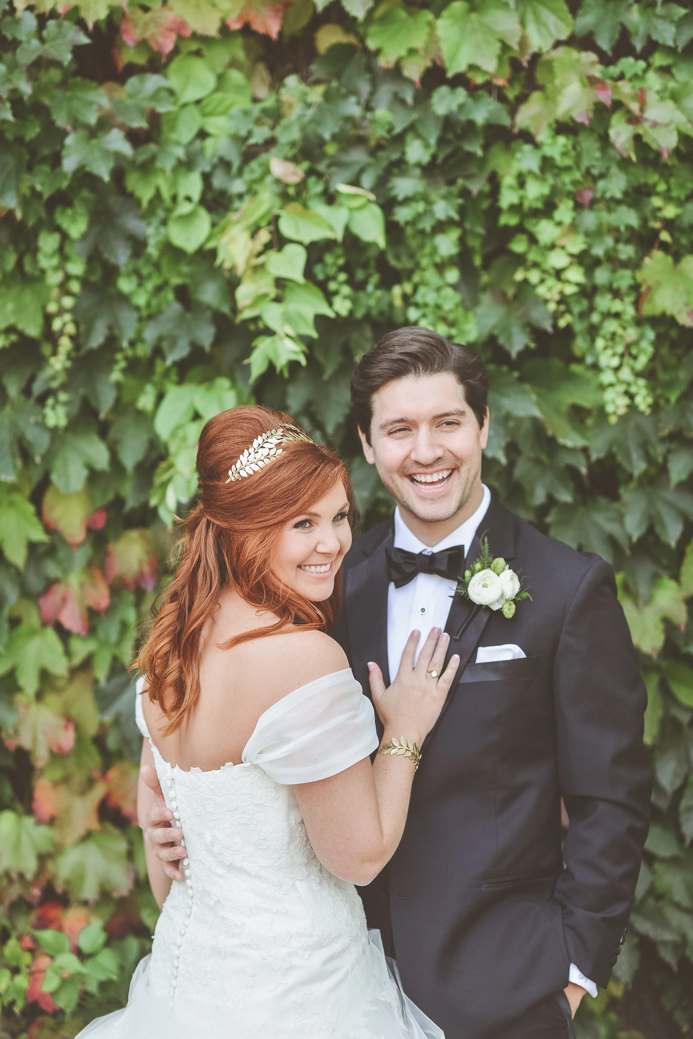 Photographer: Paper Antler Photography | Videography: eMotion Cinematography | Venue+Florals: Camrose Hill Flower Farm | Rentals: Ultimate Events | Coordination: Kristen, Simply Elegant Group | Catering: Three Sons Signature Cuisine | Sweets: Cafe Latte + Sweet Retreats | Bar: With a Twist | Entertainment: Bluewater Kings Band & Good Intentions Bluegrass Band | Hair + Makeup: Lisa Reinhardt Makeup & Hair Artistry