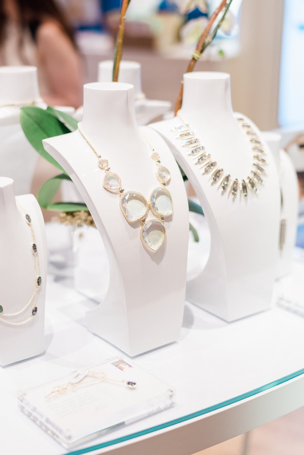 Photography: Giadore Photo | Venue: Kendra Scott Chicago | Catering: Blue Plate Chicago | Hair & Makeup: Kate Johnson Artistry | Floral: Atmospheres Event Group | Stationary: Design That Flies | Gowns: Jenny Yoo NYC | Suits: J Toor