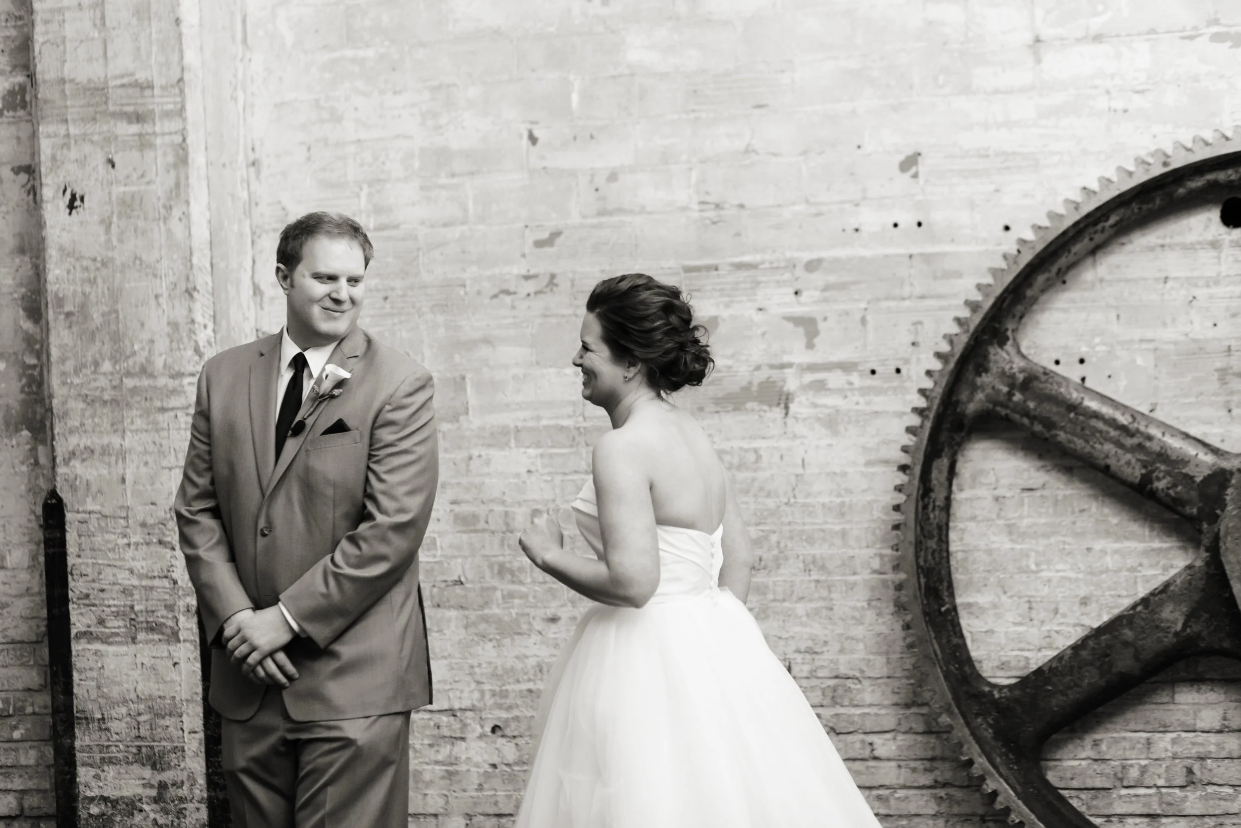 Vendors: Venue: Aria | Photography: Studio 220 | Beauty: Primped | Catering: Chowgirls | Floral: Grace Klein Design | Rentals/Decor: Linen Effects | Cake: Cocoa & Fig | Ceremony Music: Lake String Quartet | Officiant: Positively Charmed | Reception Entertainment: Adagio