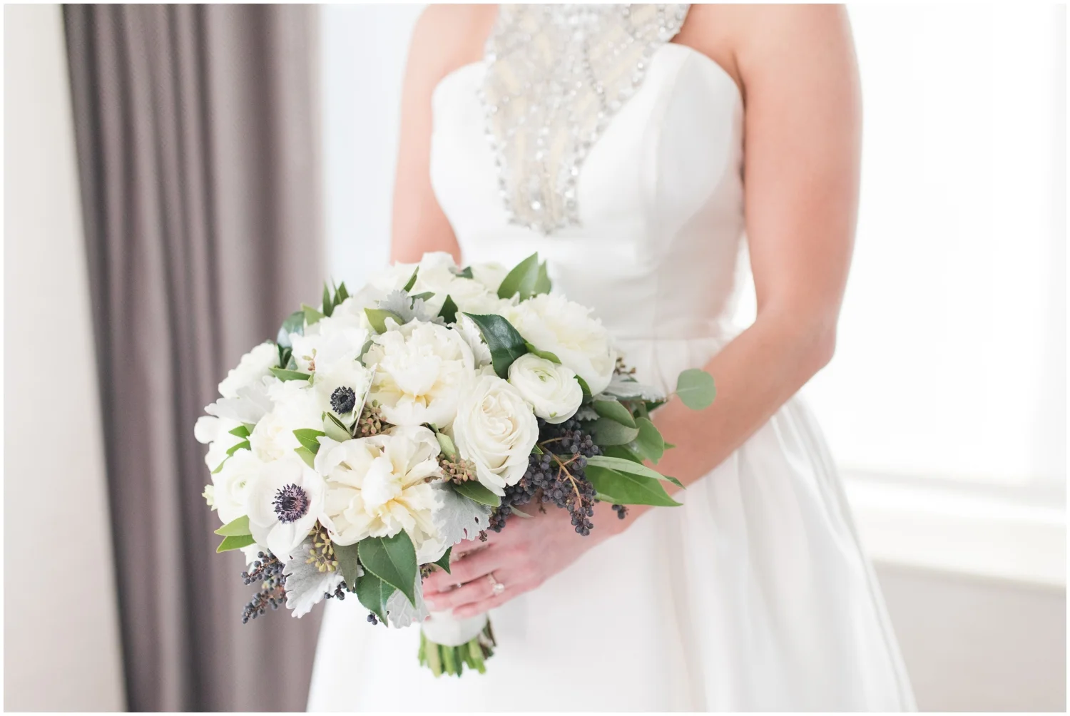 bride holding her bouquet