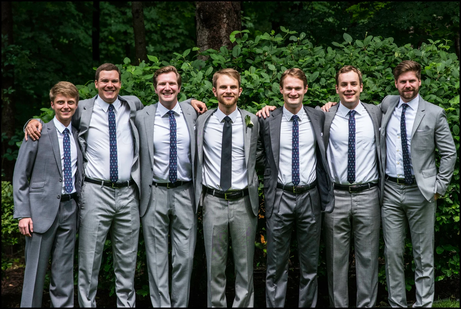 groom and his groomsmen