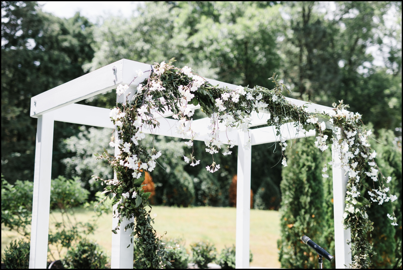 wedding arch for MN wedding