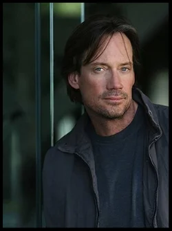 kevin-sorbo-supergirl.jpg