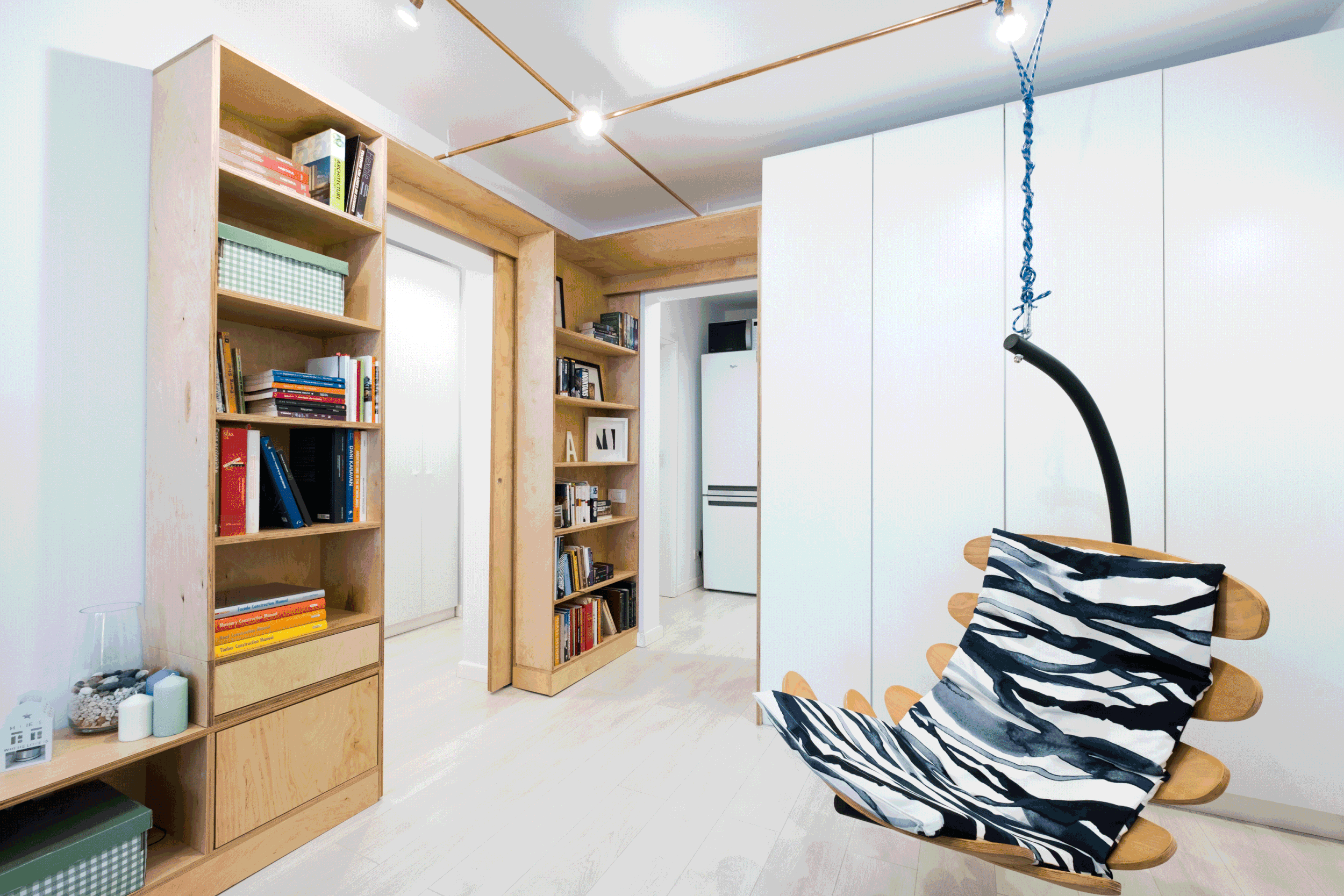 Sliding doors GIF.gif