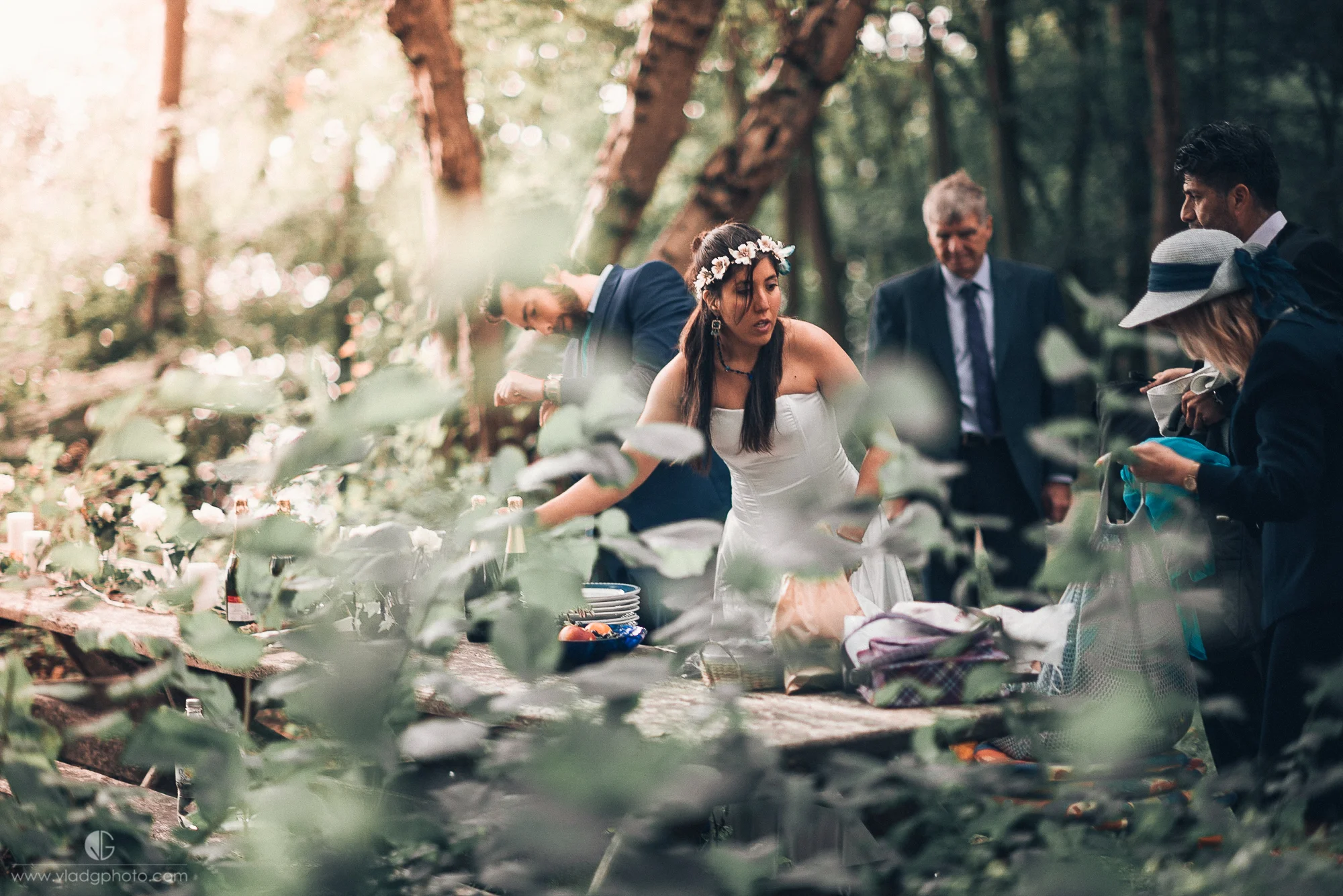 Romantic Forest Wedding Photography Denmark_2.jpg