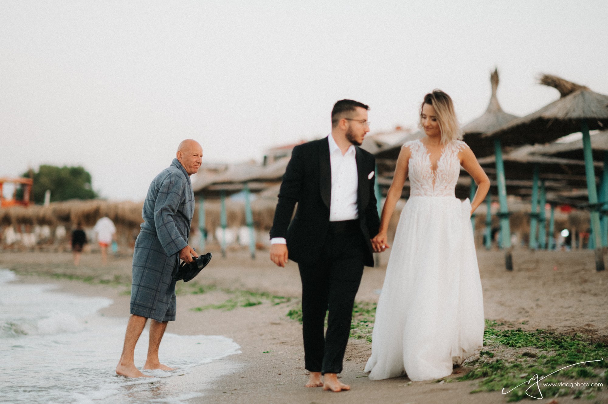 Sedinta foto Trash the Dress la mare_9.jpg