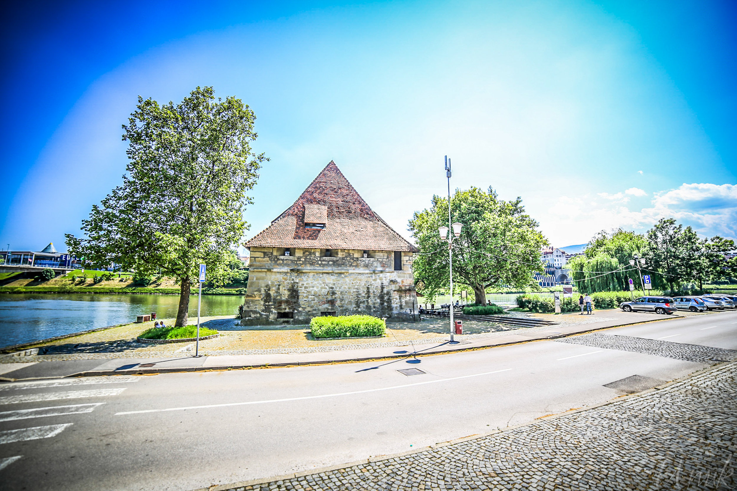Foto: Igor Unuk - Water Tower in the Sun