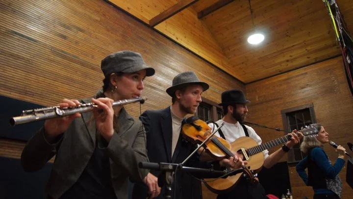 Fiddlehead Frolic with the Mean Lids!