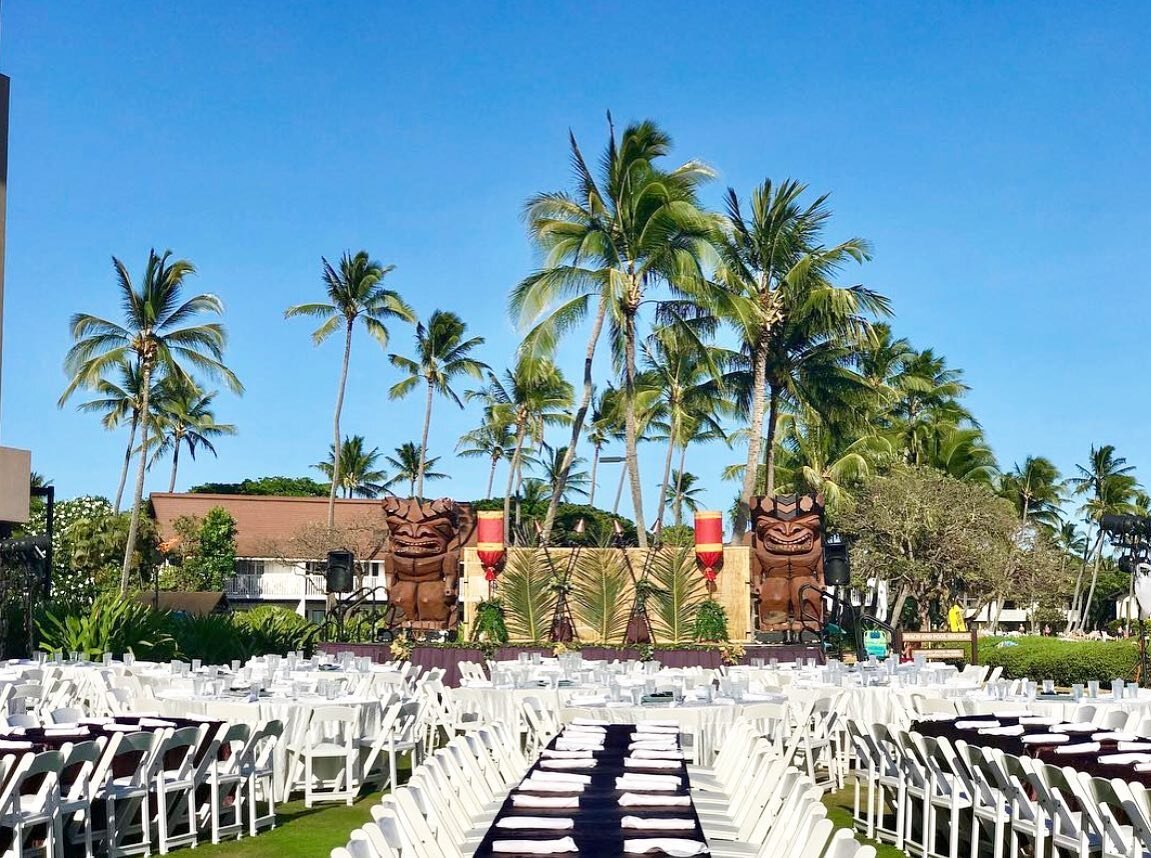 WE&rsquo;RE BAAAAACK!! After over a year of being shut down we are finally ready to reopen the ʻAuli&rsquo;i Lūʻau! Our first luau will be on Thursday August 12 and we are accepting reservations NOW! Book on our website (link in bio). 
&bull;
&bull;
