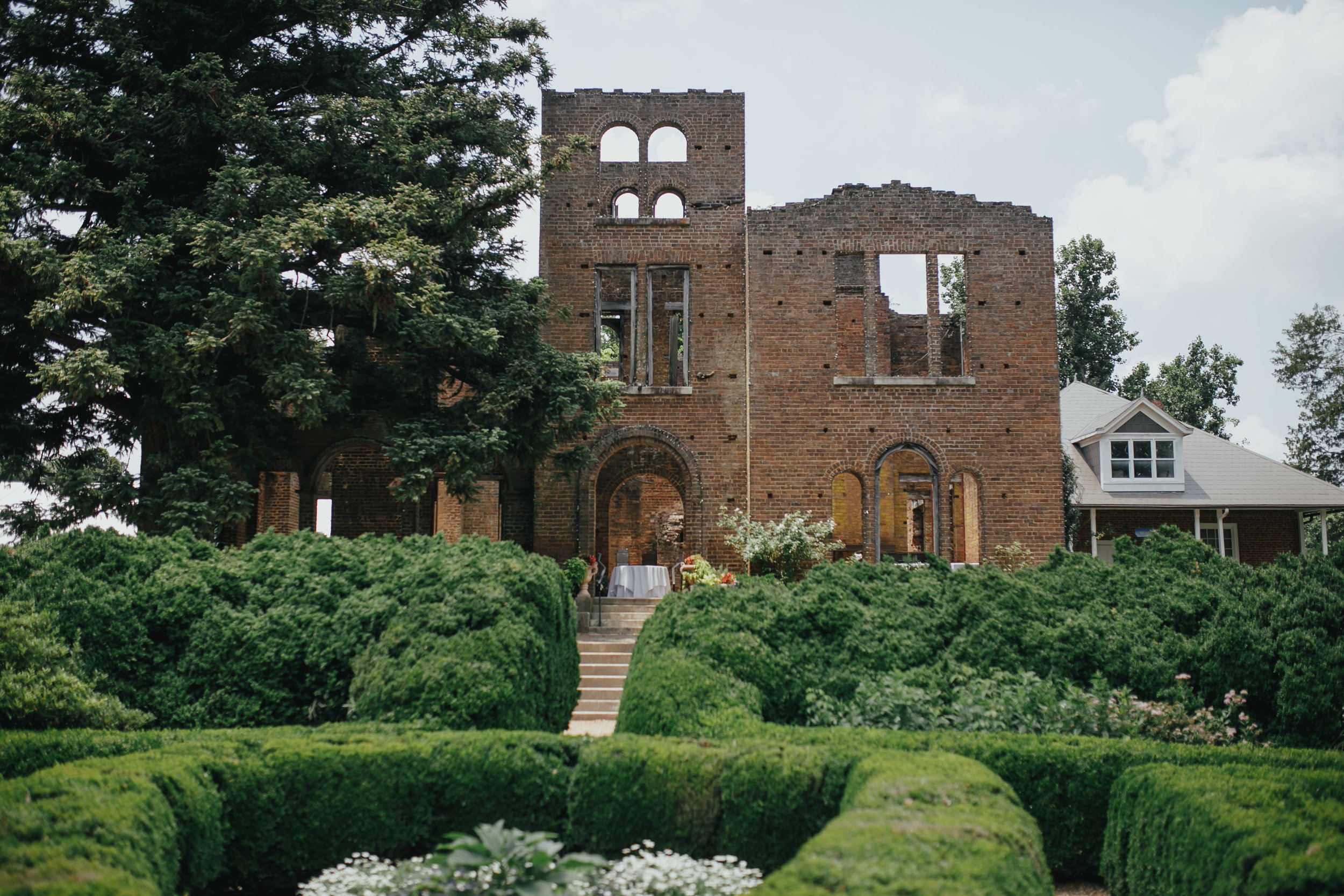 Eliott Ashley Barnsley Resort Wedding Connie Marina Photography