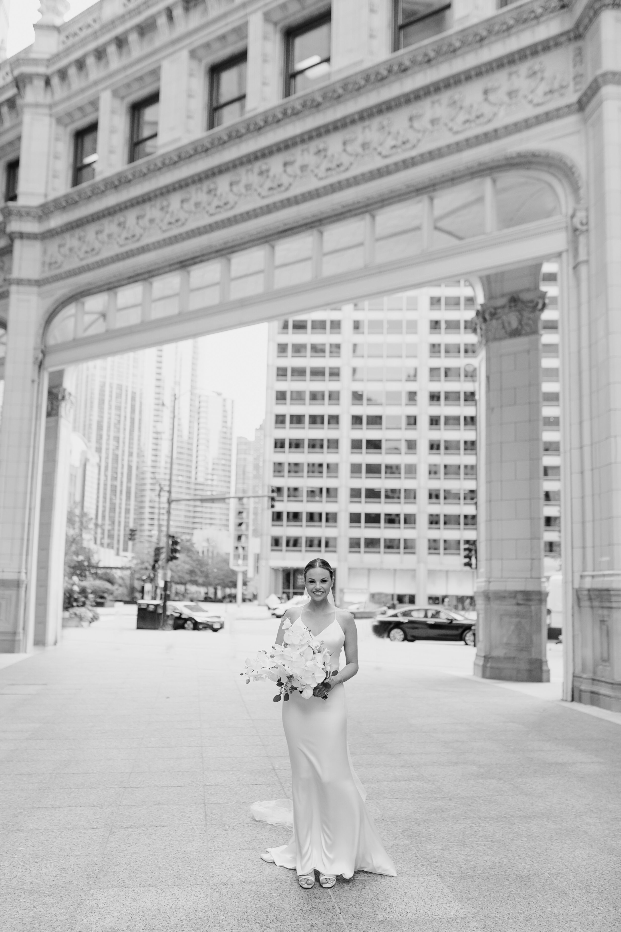 Chicago Wedding Photographer (Odyssey Chicago River Wedding 02)-53.jpg